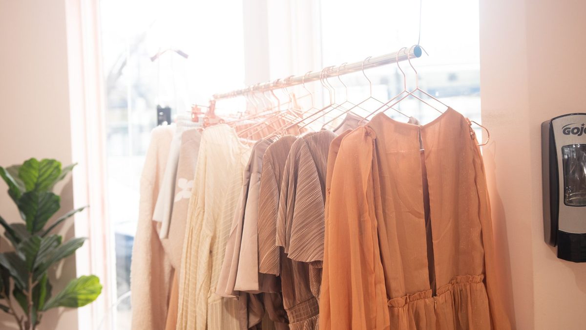 Perbedaan Bahan Katun Combed vs Cotton Bamboo untuk Baju Import